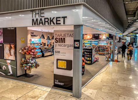 stores in madrid airport